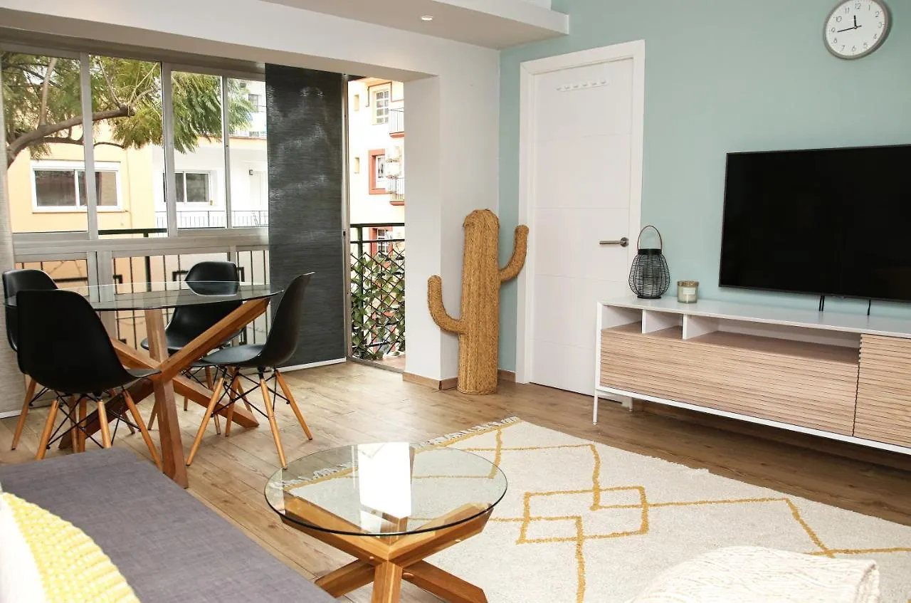 Sunshine Apartment Fuengirola 0*,  Spain